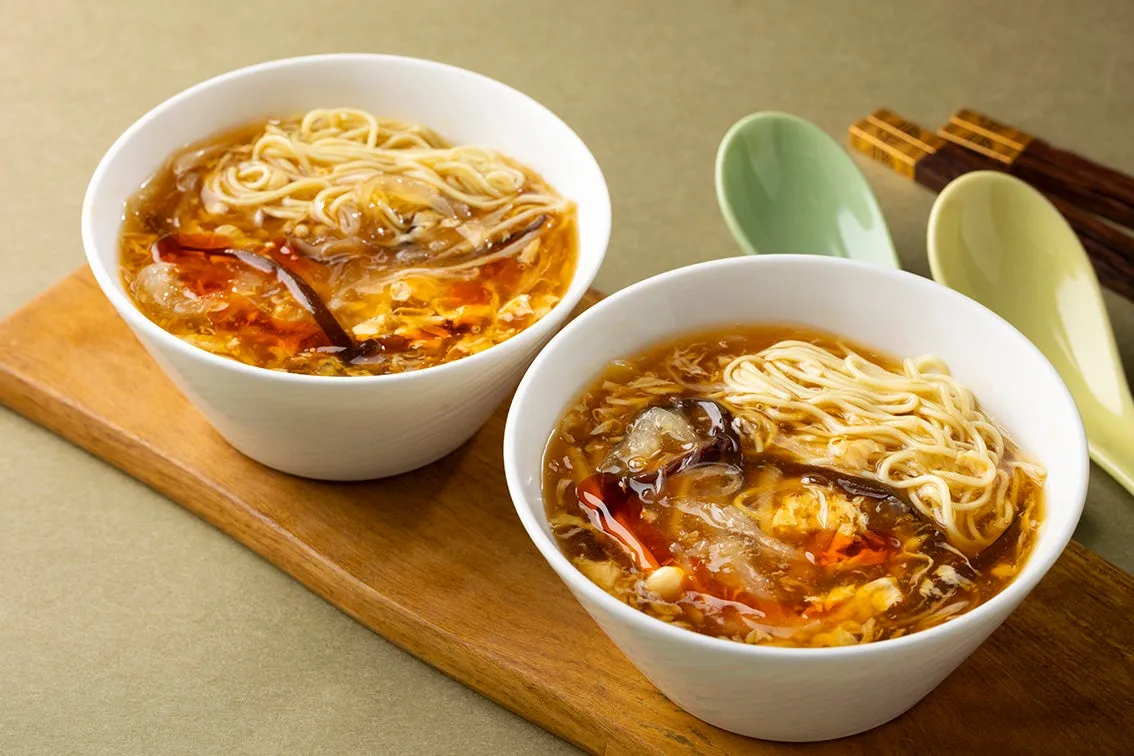 フカヒレ入り酸辣湯麵（ディナー限定）