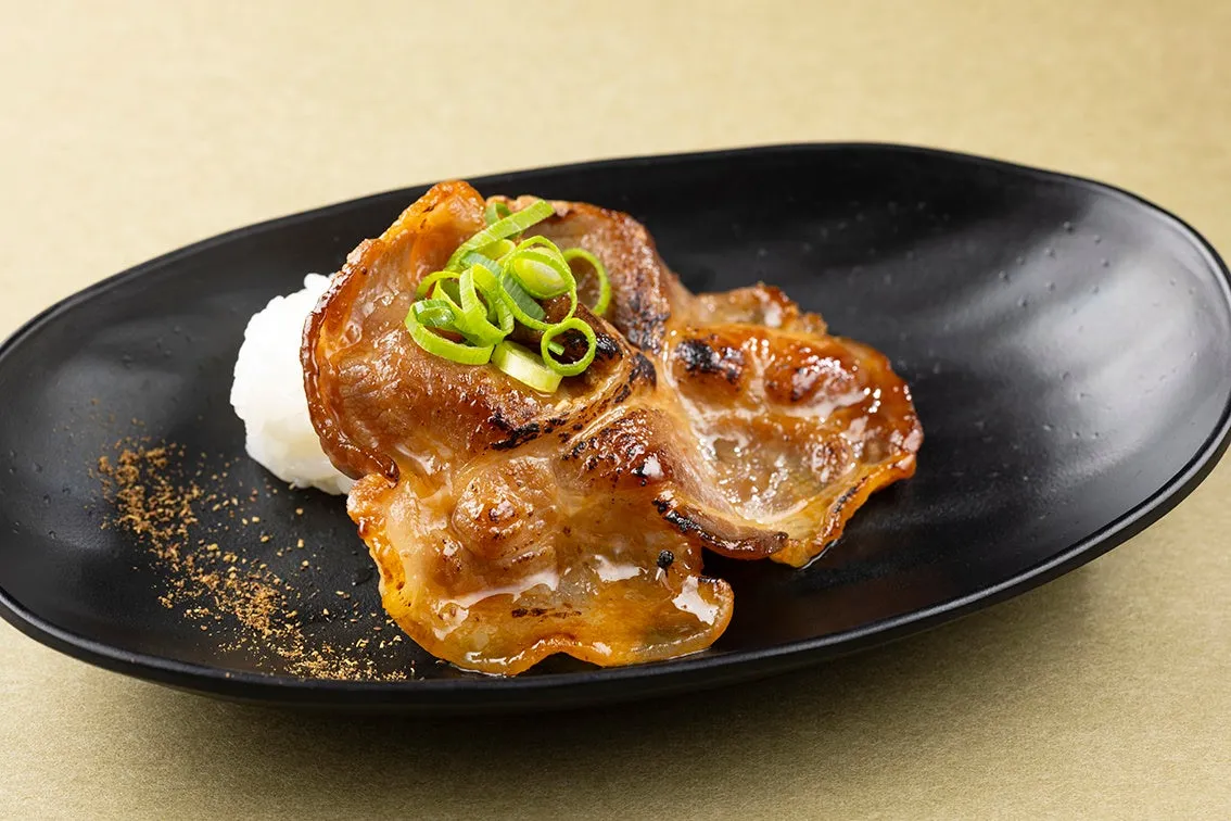 炭火焼き豚肉寿司 仁淀川山椒風味（ランチ限定）