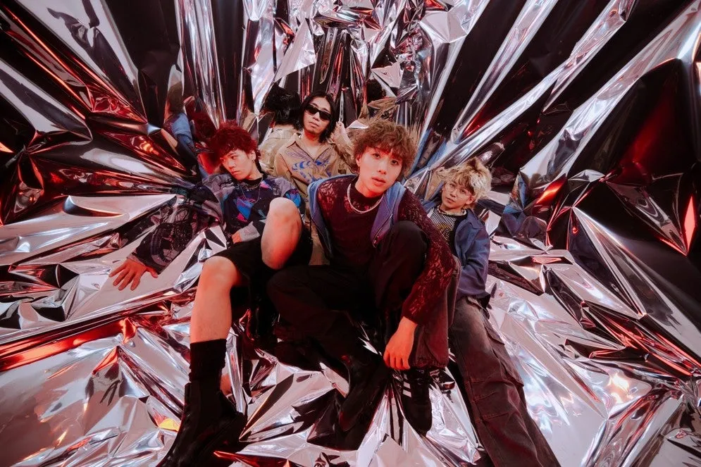 4人組ロックバンド DeNeelの写真