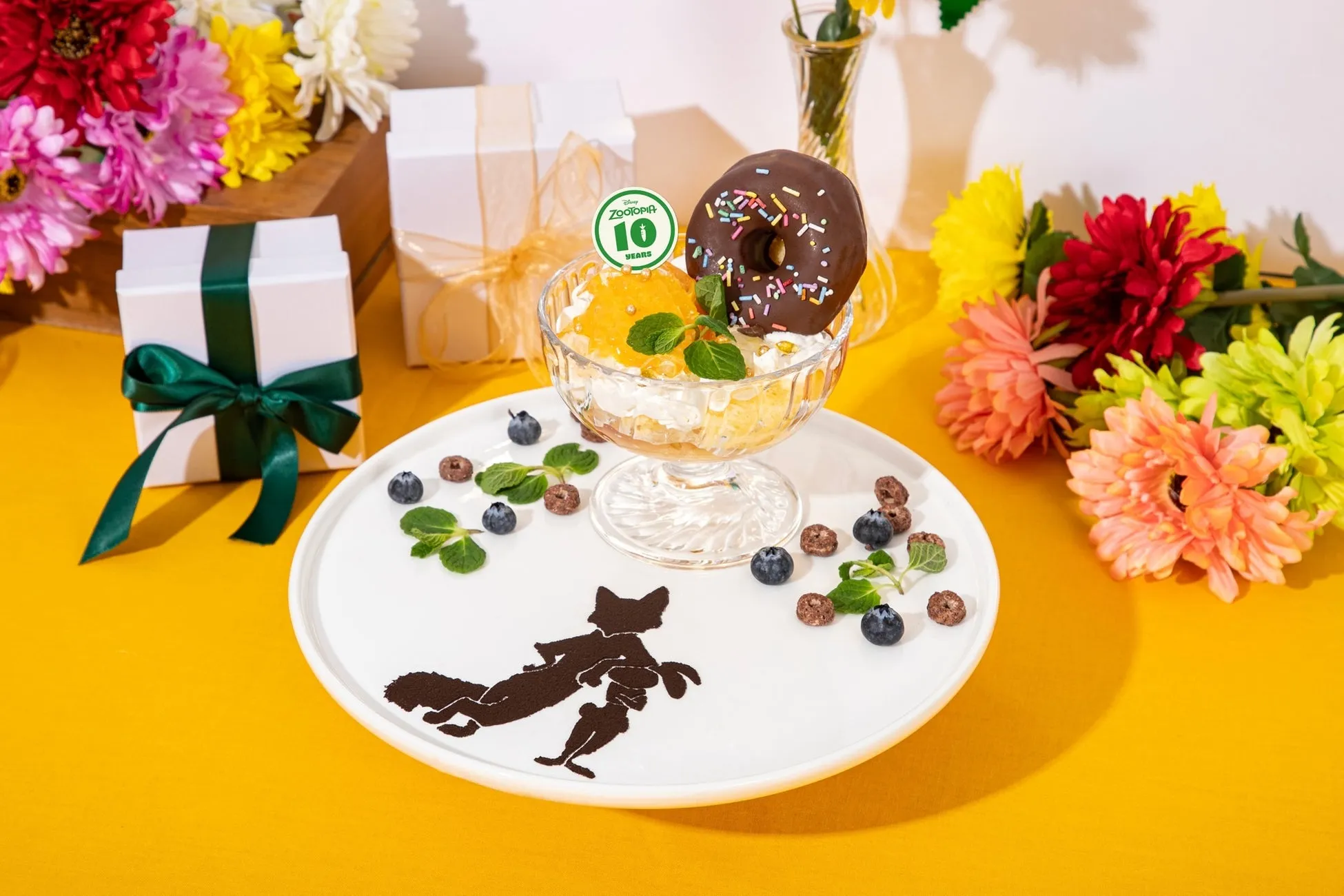 『ズートピア』10thアニバーサリー・ビッグドーナツパフェ