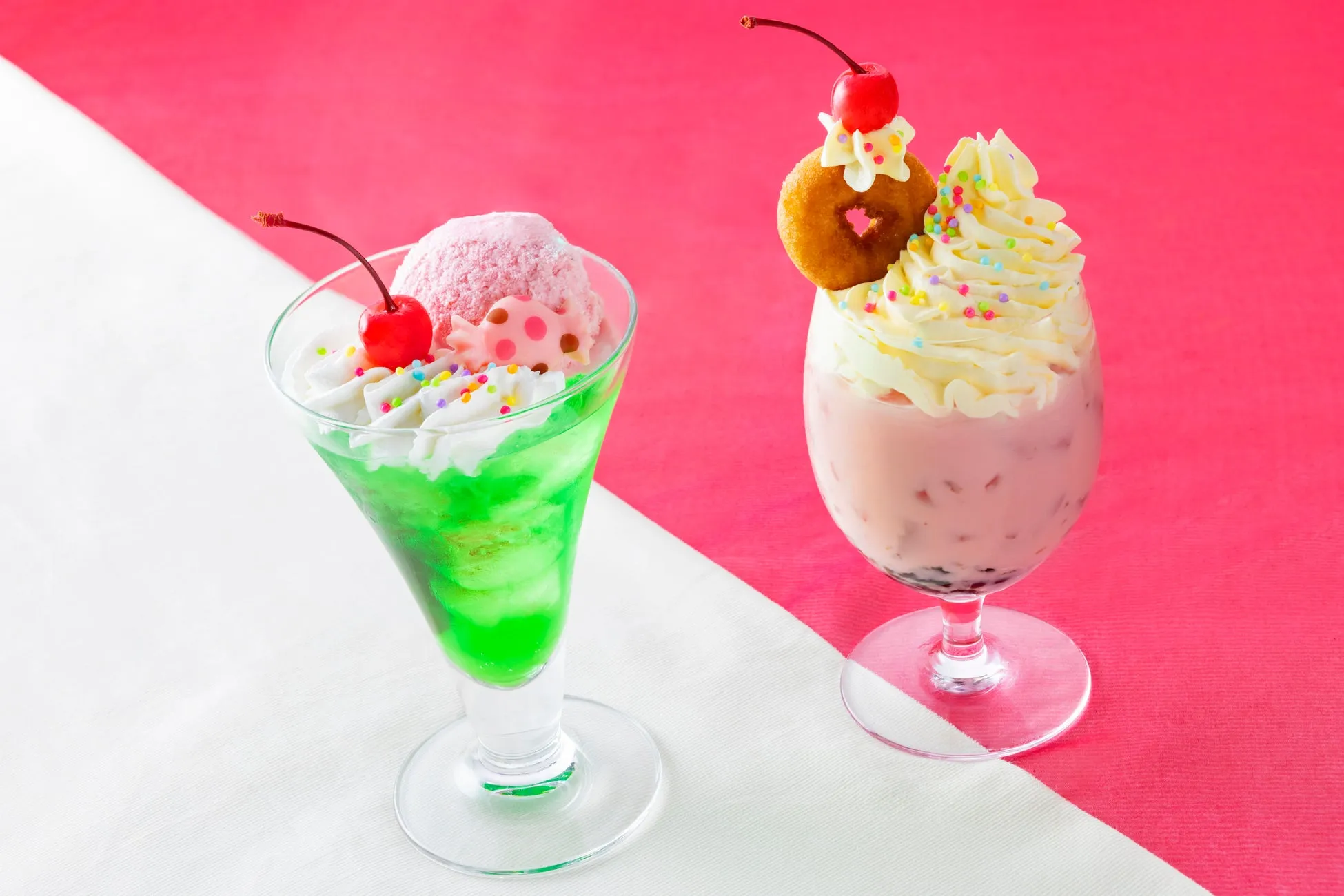 ヴァネロペのスウィーツ・パフェとシェイク