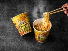 セブンイレブン新作「とみ田」監修カップ麺が全国発売中！