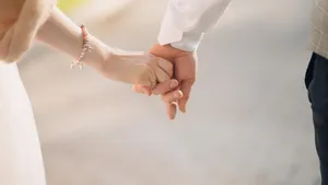 【男女600人調査】突然好きになる瞬間とは？モテる行動の心理