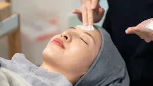 【調査】みんな美容を始めたきっかけは？年代別の違いが判明