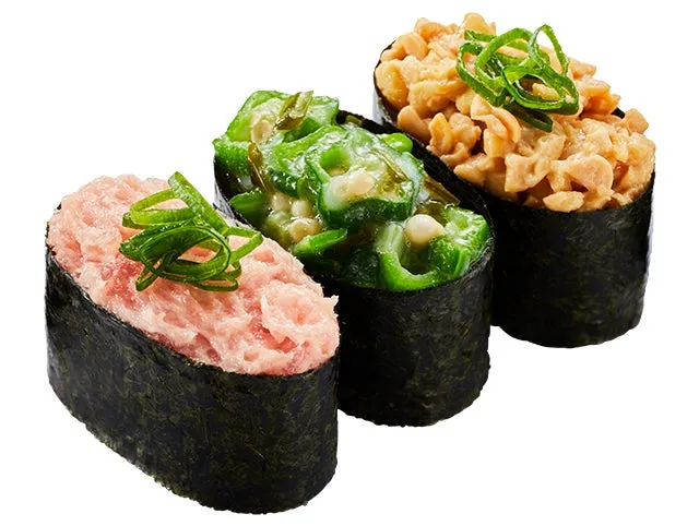 ３種のとろねば軍艦食べ比べ：ねぎとろ、オクラいかめかぶ、納豆のセット