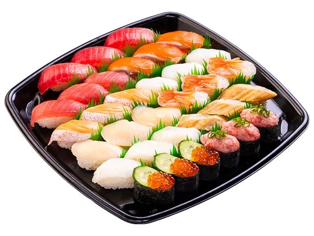 定番11種セット3人前の寿司盛り合わせ