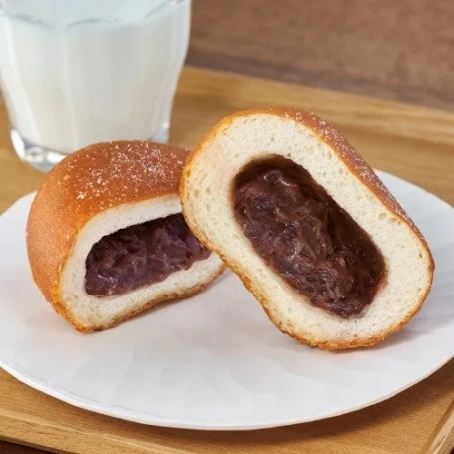 北海道風揚げパンと牛乳の組み合わせ