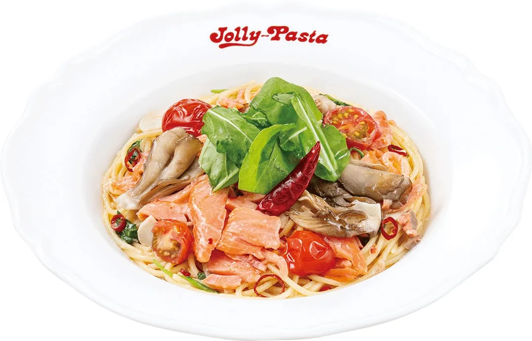 ジョリーパスタのサーモンと野菜のパスタ