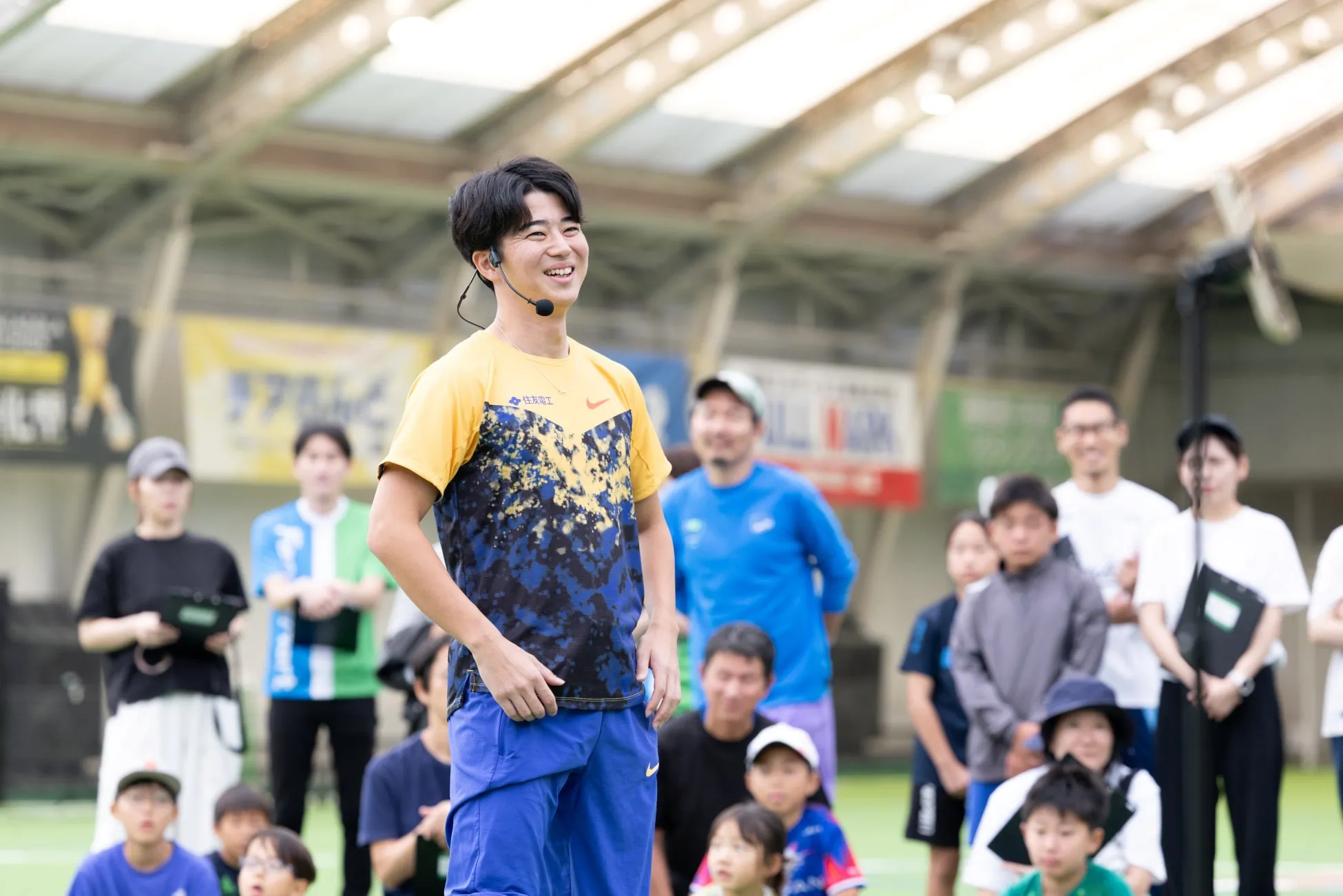陸上短距離選手の多田修平さんが子供たちとイベントに参加