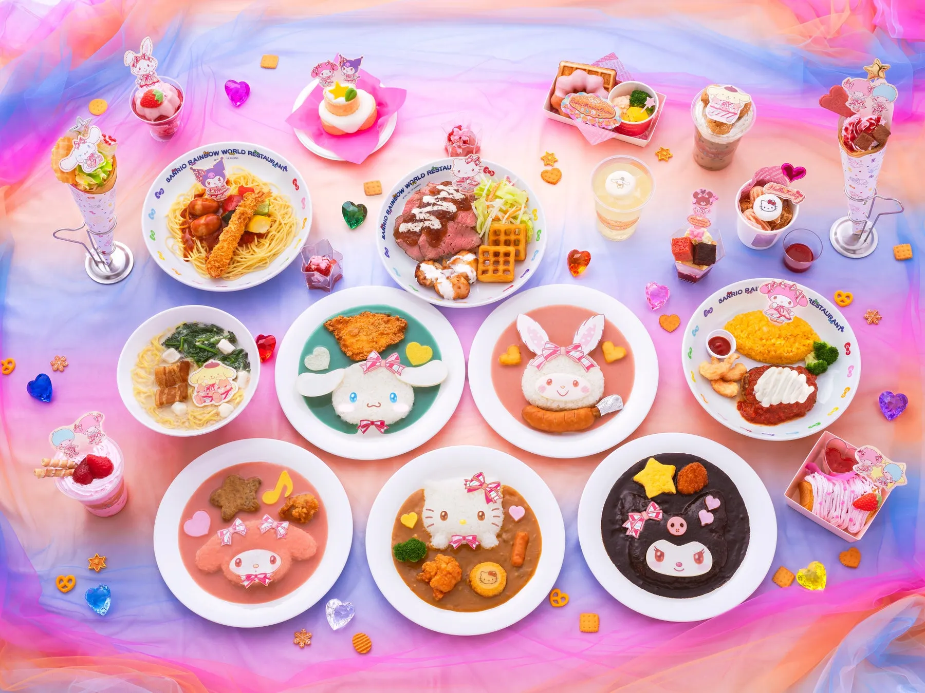 キャラクター料理が並ぶクリスマスメニュー