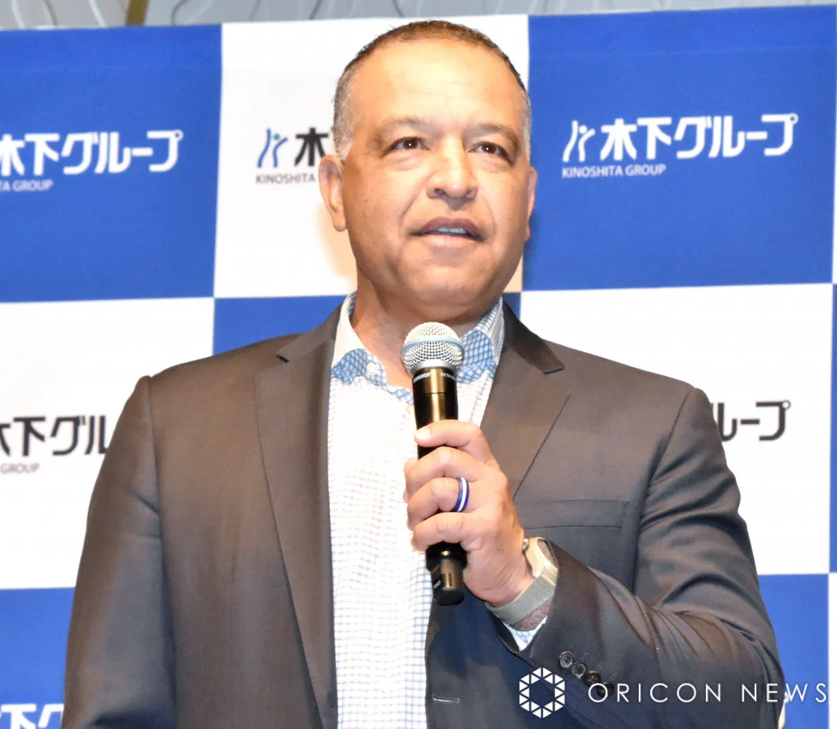 ロバーツ監督、ドジャースの補強ポイント明かす「もし何かをするなら…」　好きな投手はタイガースの“エース”