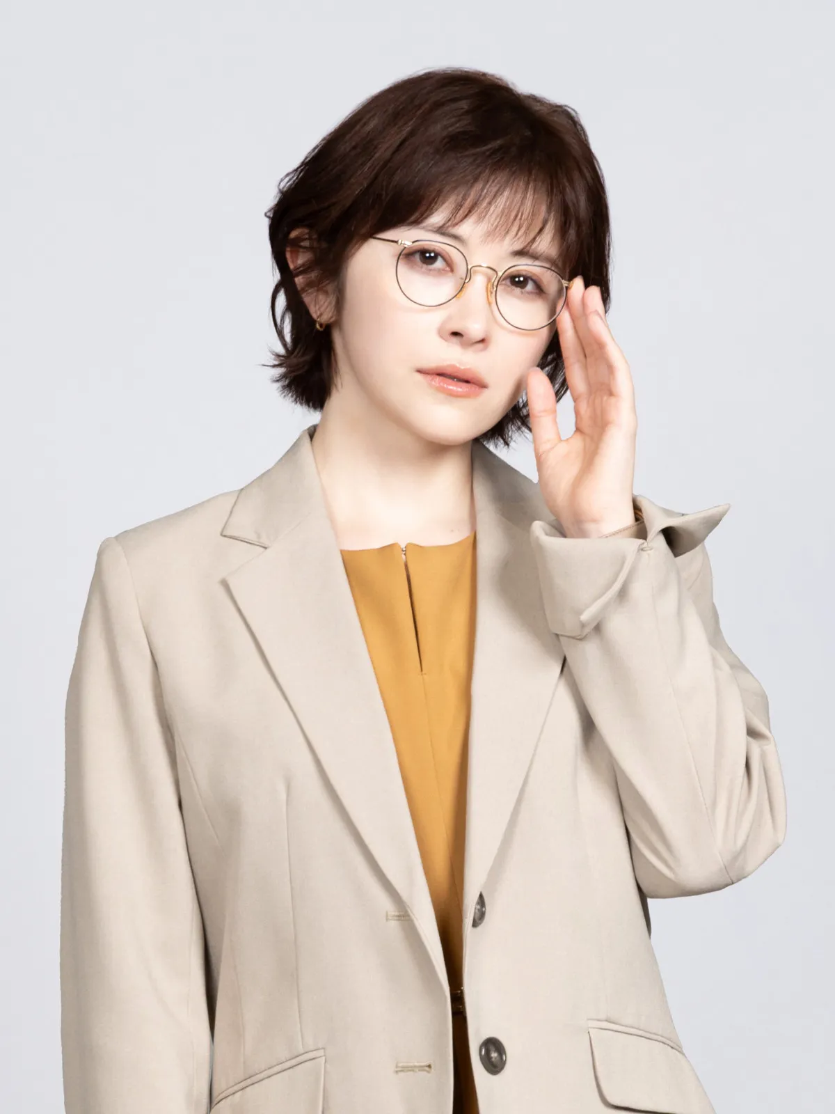 『初恋DOGs』弓削留美子役に宮澤エマ　キャラクター紹介（5）