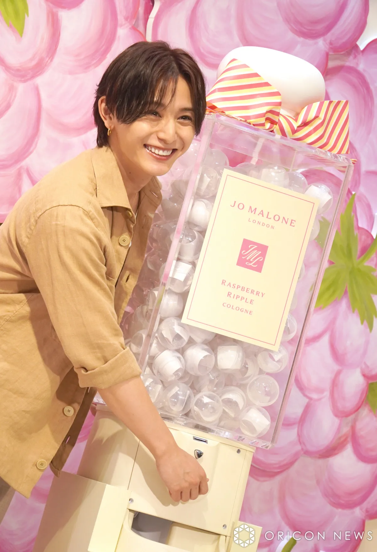 山田涼介、カプセルトイで愛用の香水引き当てる「持ってますね（笑）」