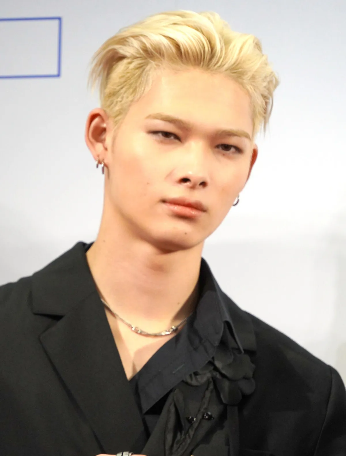 ENHYPEN・NI-KI、活躍のきっかけになった楽曲告白「3歳の時に…」　味の素スタジアムから生中継【THE MUSIC DAY】