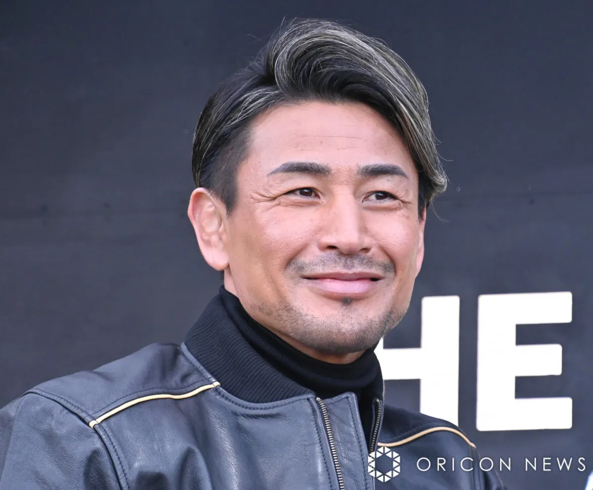 魔裟斗、6歳長男と“顔出し”親子ショット「めちゃくちゃイケメンくん」「奥様似ですね」