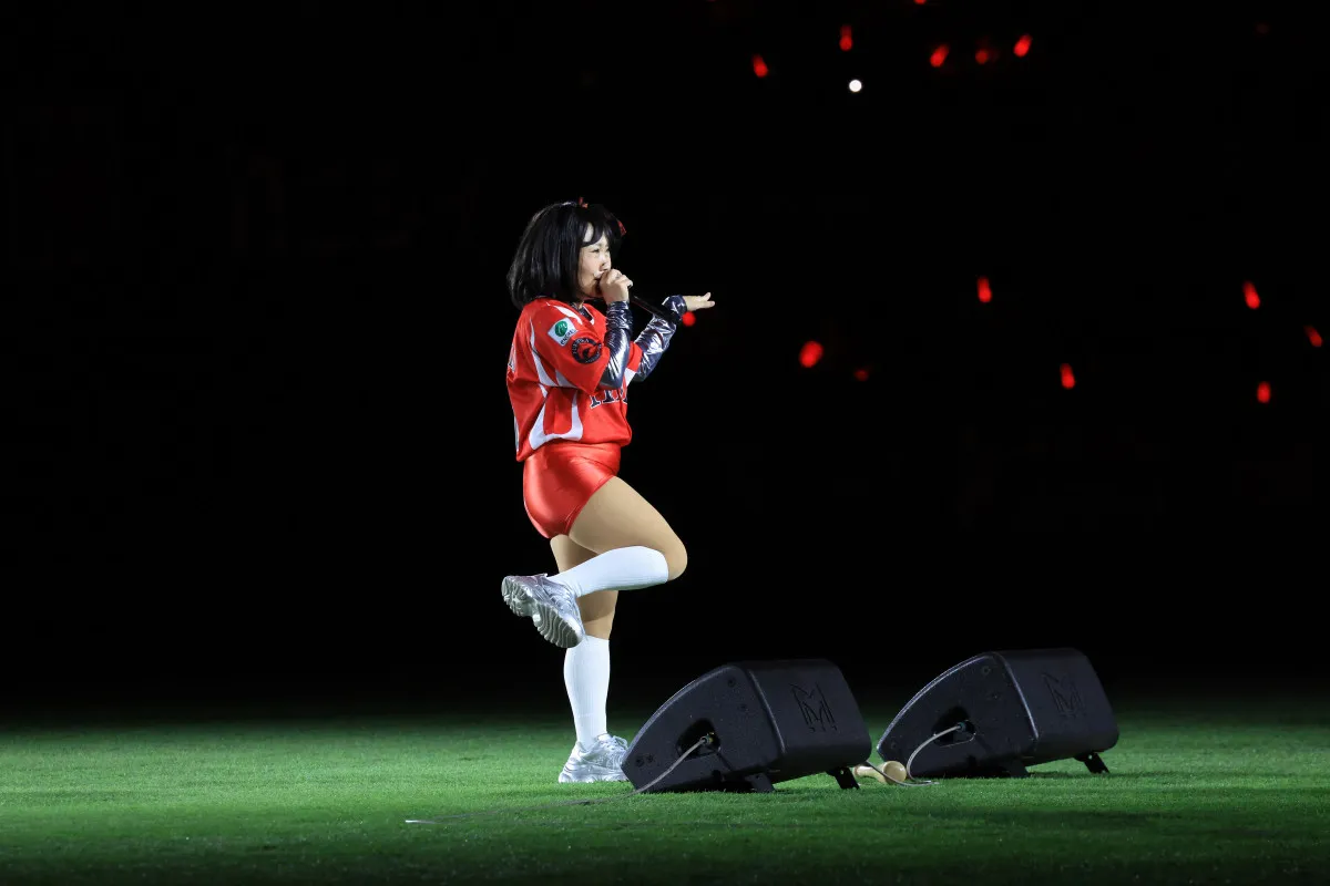 キンタロー。ソフトバンク試合後にものまねライブ「私のことは嫌いでもホークスのことは嫌いにならないでください！」
