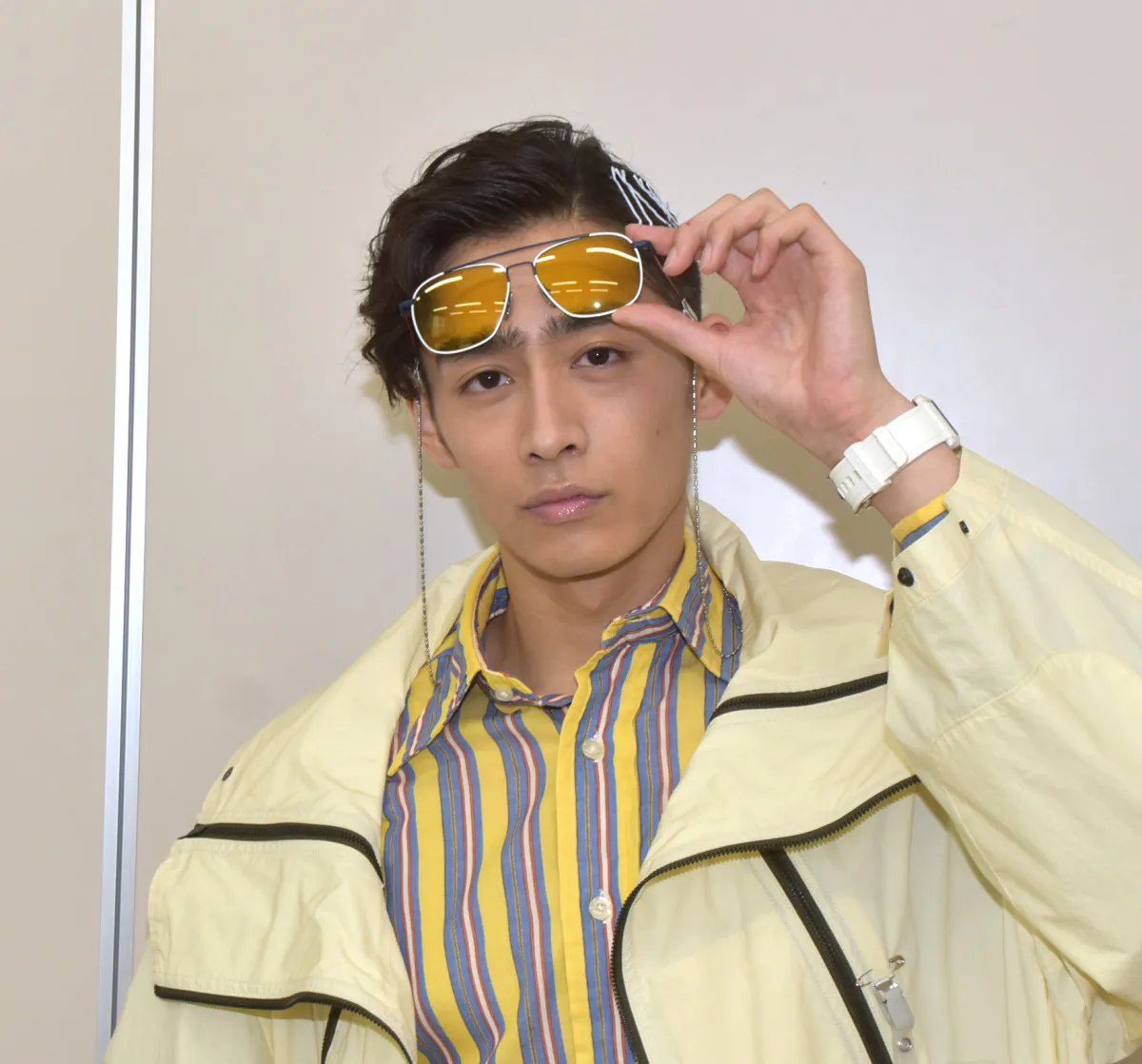 “クウガボーイ”濱尾ノリタカ、ダディと一緒に『超クウガ展』へ「やっぱりクウガは堪らなくかっこいい」　『リバイス』でジョージ・狩崎役