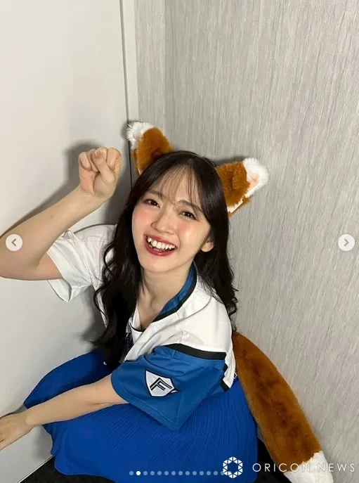 鈴木愛理、美脚全開で“きつねダンス”披露　「可愛すぎて反則」「キツネ姿最高ッス」など反響