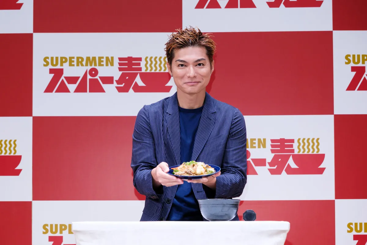 “食通”EXILE SHOKICHI、自慢の包丁さばき披露「ドラマチックな感じに撮っていただきました」