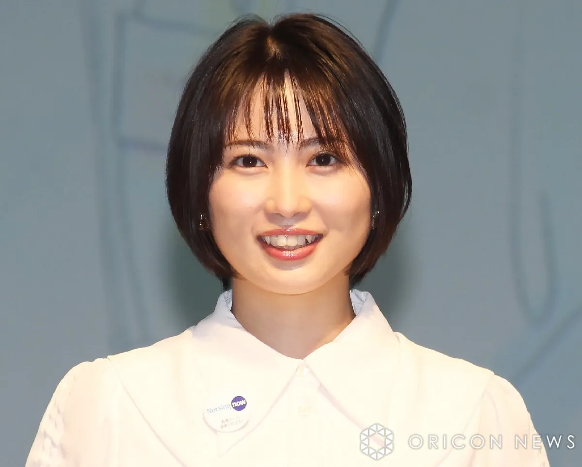 志田未来、“恋人シェア”の4人で和やかショット「可愛すぎるだろ」「しだちゃんと翼さんめちゃ仲良し」　ドラマ『北くんシェア』オフショット