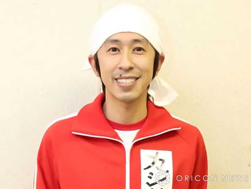 「新婚みたい」カジサック、妻と“全開笑顔”の2ショット「尊すぎる夫婦」「この笑顔、まじ守り抜いて欲しい」