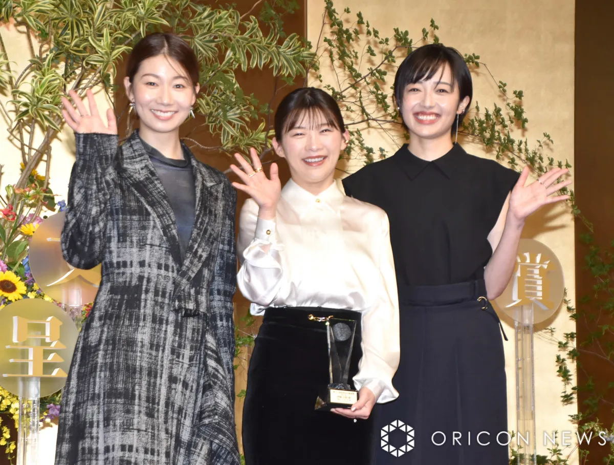 『虎に翼』“寅子”伊藤沙莉の涙に“よね”土居志央梨がもらい泣き　森田望智の話に険しい表情？「油断すると泣いちゃう」
