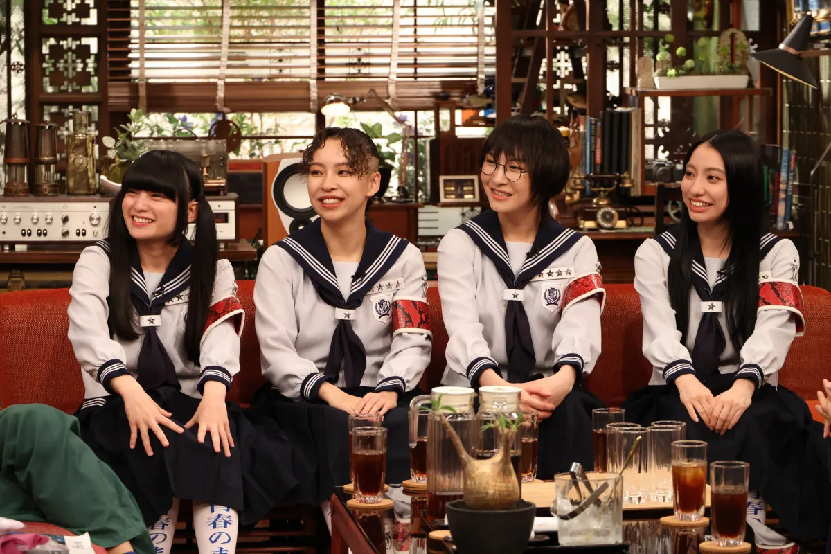 新しい学校のリーダーズ、『さんまのまんま』初登場　SUZUKA「まるで親戚のおばちゃんのような…」【コメントあり】