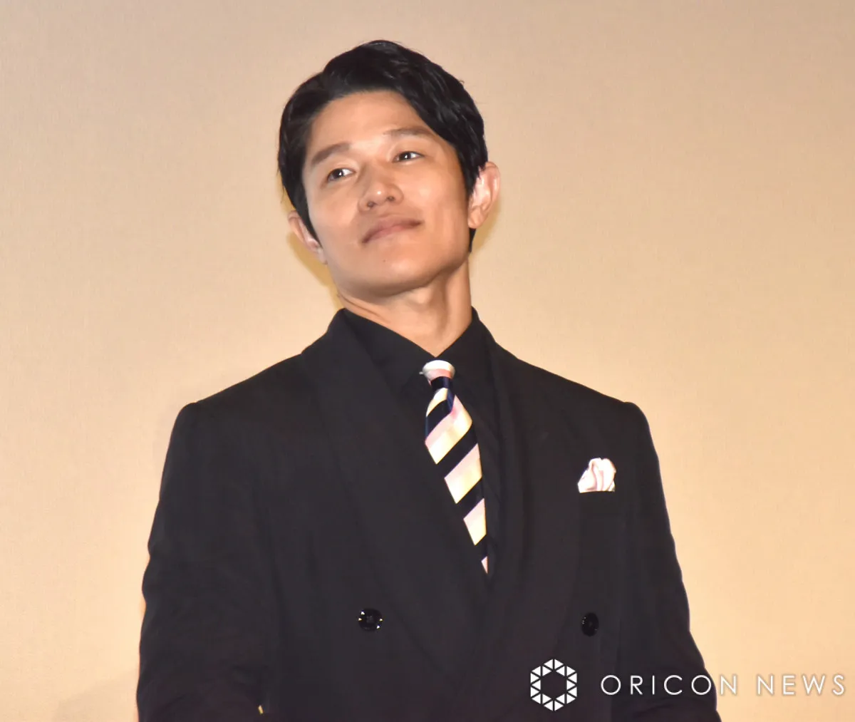 鈴木亮平、仲良くなるきっかけは“出身地” 『TOKYO MER』メンバーの場所も完答で安堵「よかった!」
