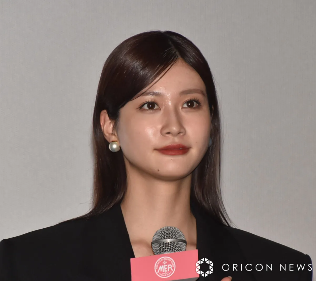 生見愛瑠、仲良くなるために食べる　宮澤エマの腹見せる発言でツボる「物理的にじゃなくて！」