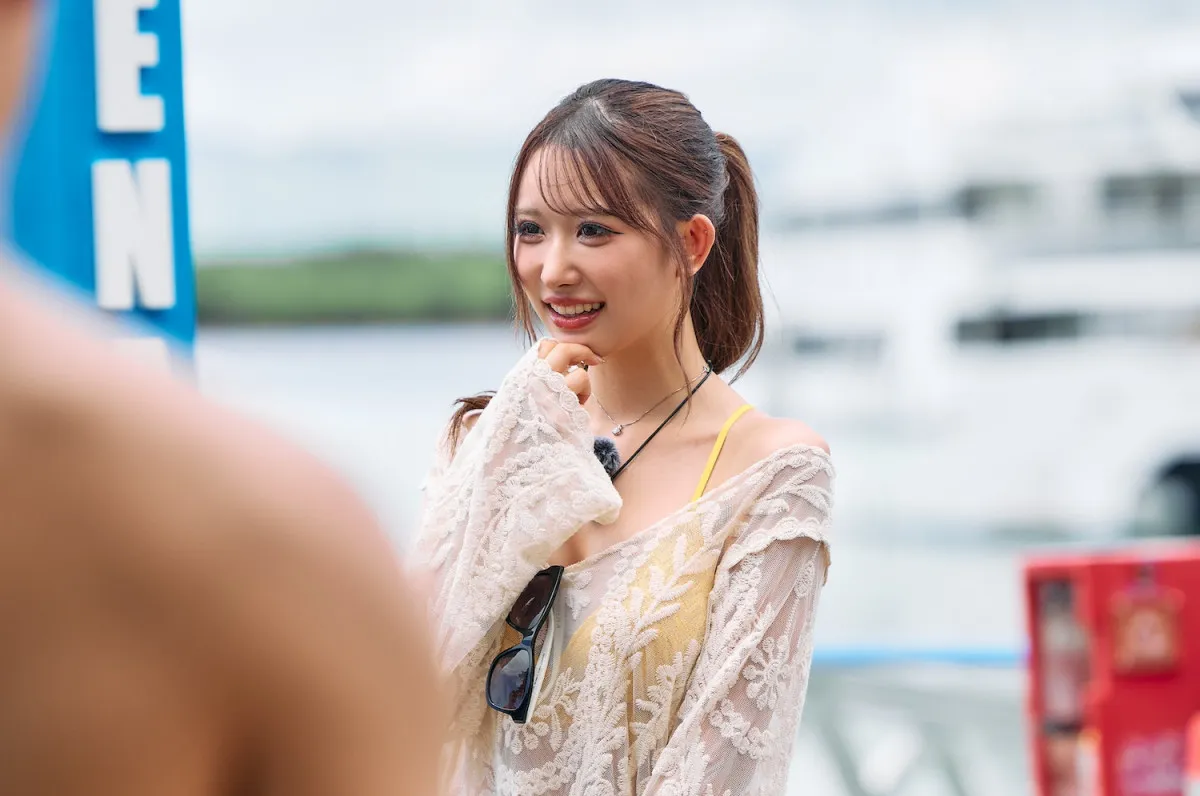 “圧倒的肉体美を誇る美男美女”14人が初対面 話すために行列も…『小悪魔ageha』モデルが“脅威のモテっぷり”見せる