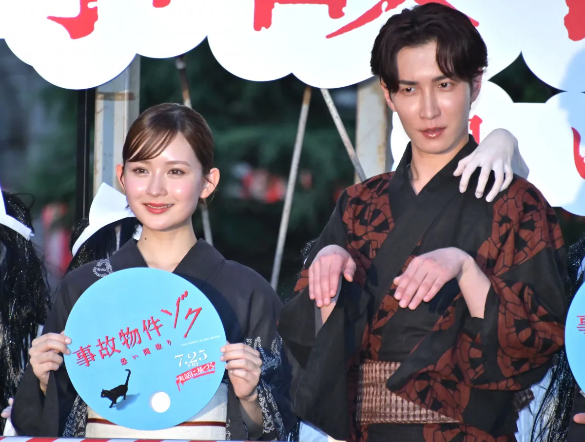 Snow Man渡辺翔太＆畑芽育、盆踊り大会にサプライズ登場　会場騒然で虹も出現「シーンとなるのが心配だった（笑）」