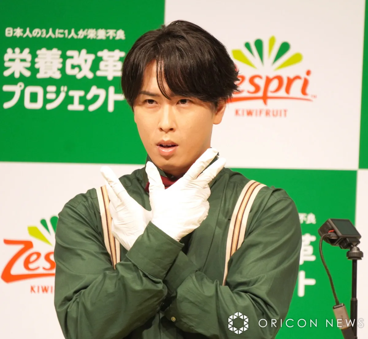 Snow Man宮舘涼太“隊長”、隊員のハプニングにもエレガントに対応「みなさん、なにもみてません」