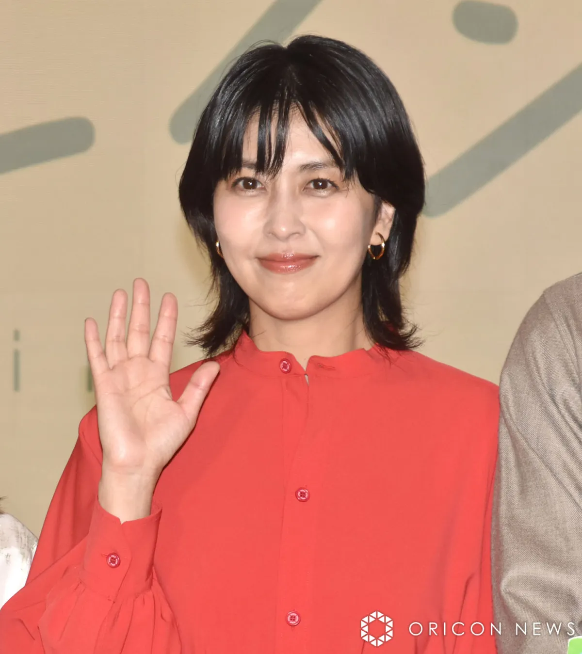 松たか子、娘きっかけで“裁縫”ハマる　トートバッグ＆洋服＆しおり…「こんなものを作る母親だったという記憶を」