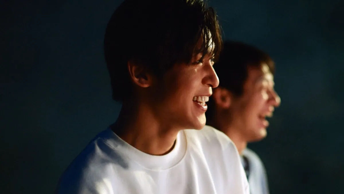 Snow Man目黒蓮との“ひと夏の記憶”が蘇る　『午後の紅茶』WEBムービーが話題に「映画みたい」「海デートしたっけ？」