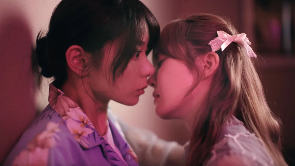 『あやひろ』レズビアンカップルの“初体験”描き話題　加藤史帆＆森カンナのキスシーンにも反響「まって!!??!!」