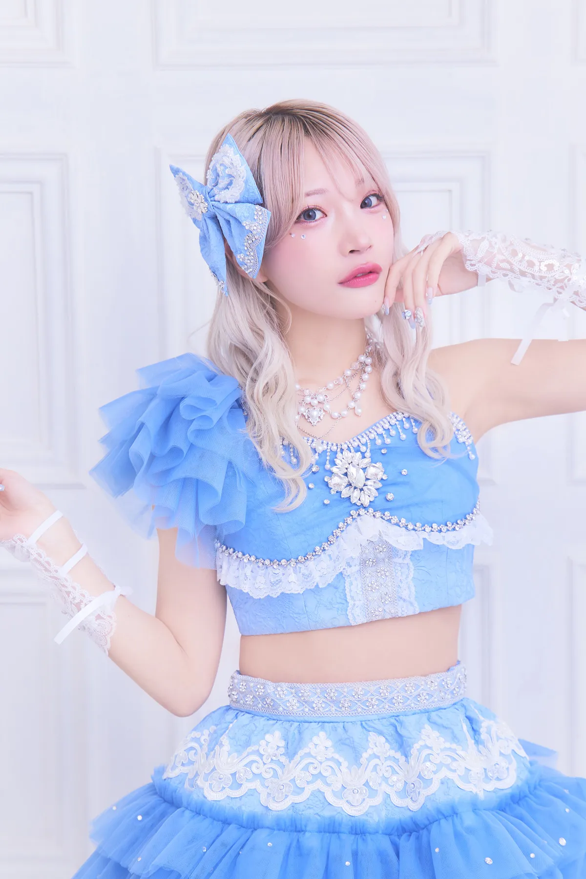 東條ゆりあ、過去最大のSEXYで魅せる　最新デジタル写真集『至高のギャル！』