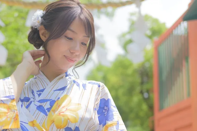 今年は“浴衣迷子”卒業！かわいくて大人っぽいレディース浴衣5選【2025夏】