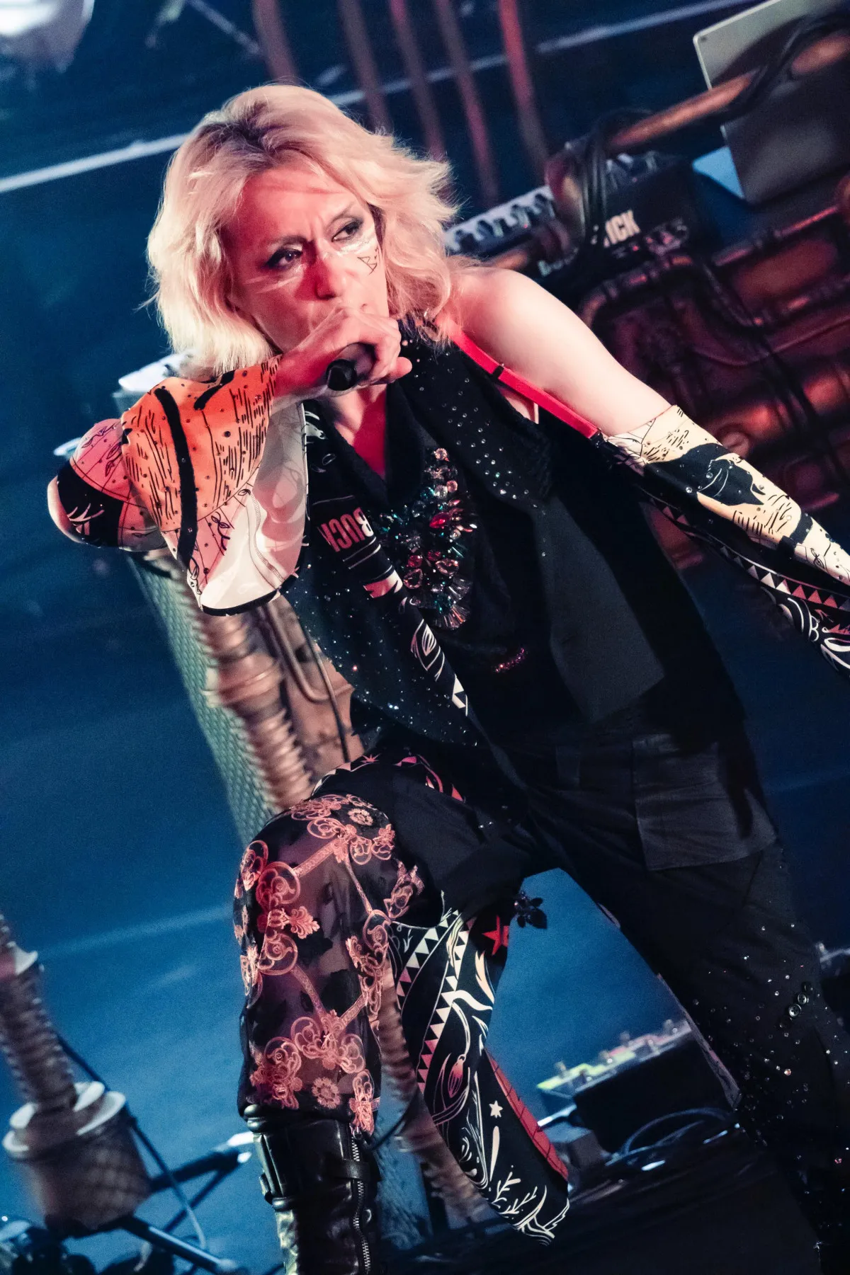 BUCK∞TICK、渋谷6Days公演でツアーファイナル　今井寿が語った異例の言葉「BUCK∞TICKはアートです」【ライブレポート】