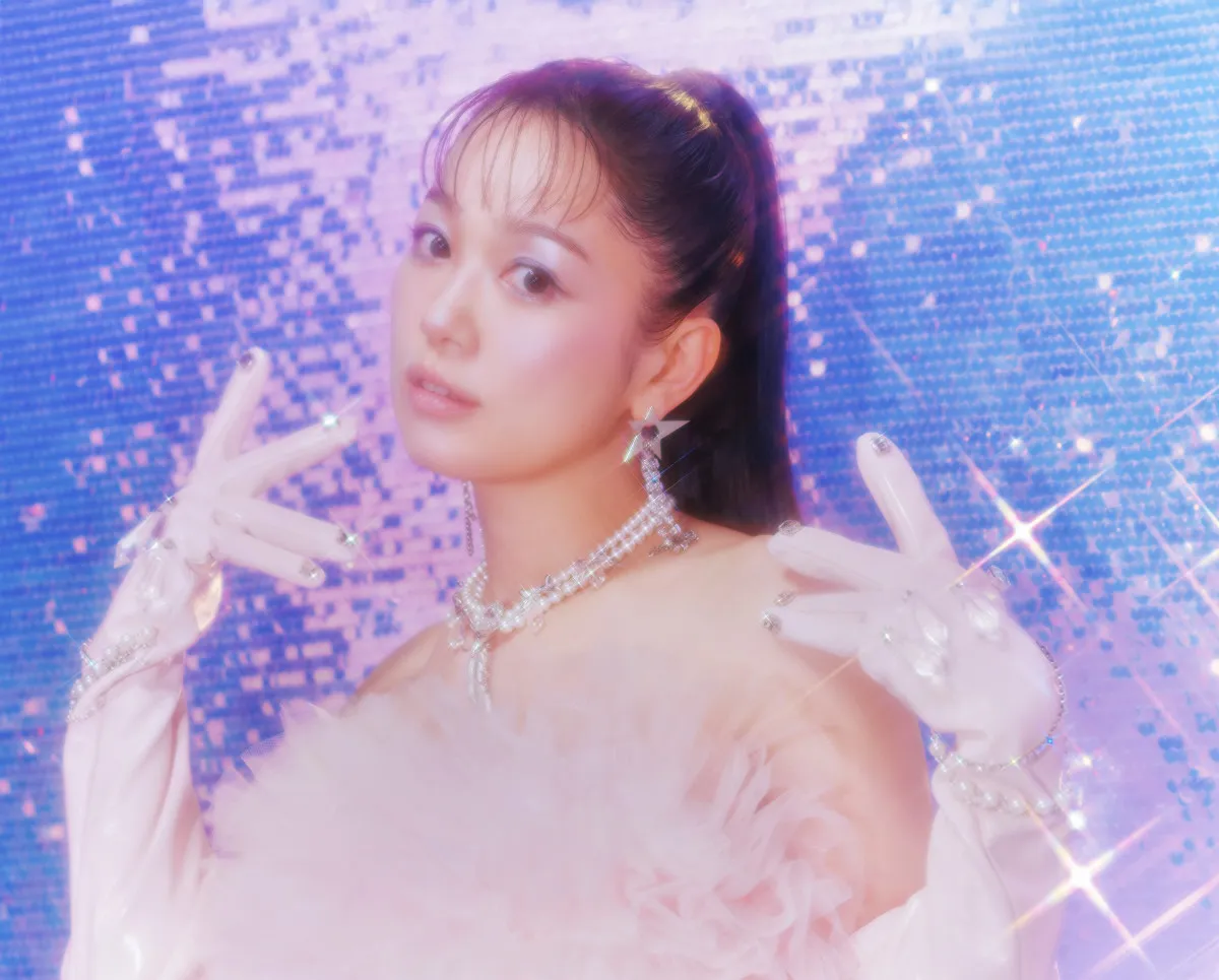 ポジティブオーラ全開！西野カナが新ビジュアル公開　Mステ12年ぶり「会いたくて 会いたくて」も話題