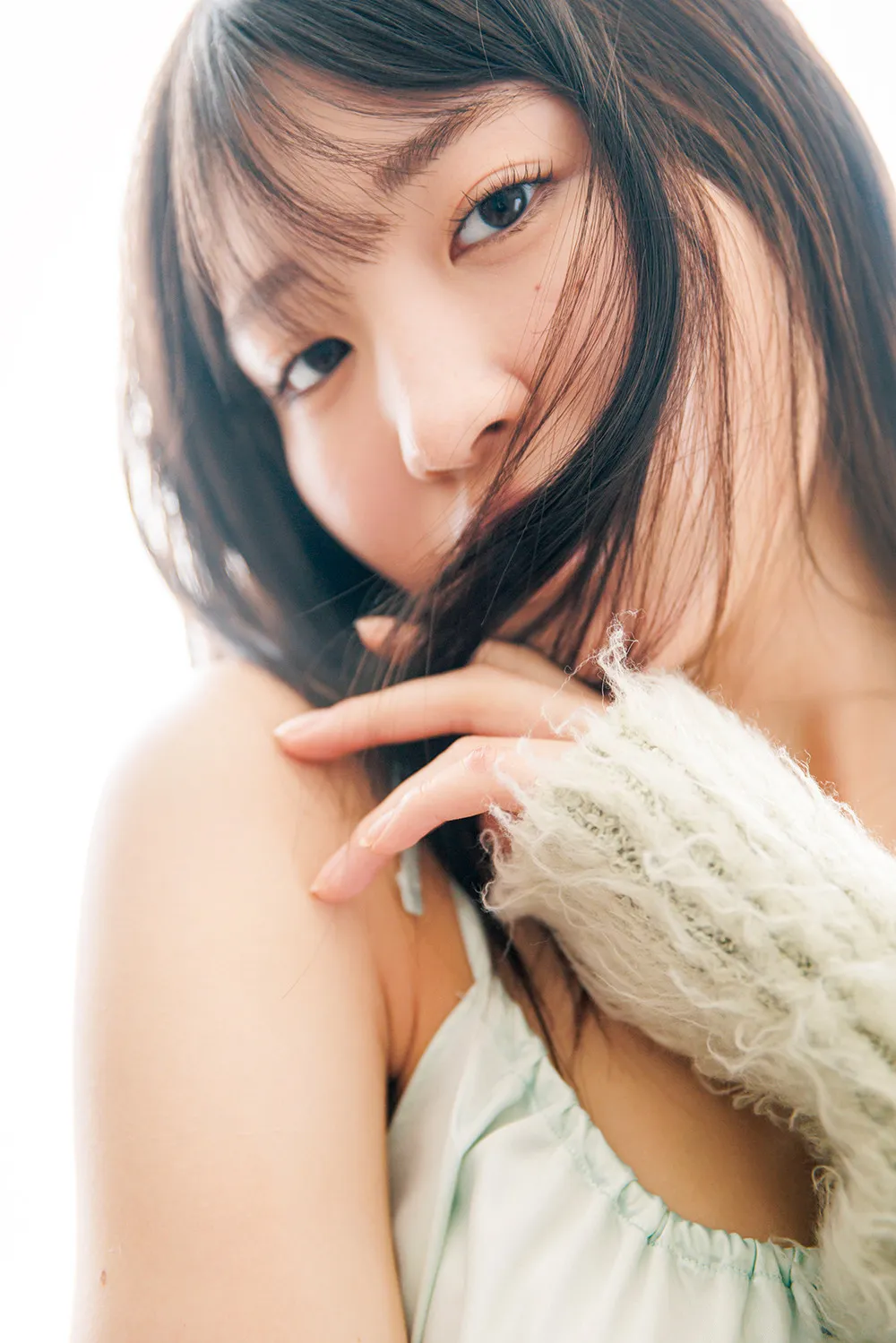 OCHA NORMA中山夏月姫、20歳の誕生日に2nd写真集『Almost』　故郷・石川で全編撮影