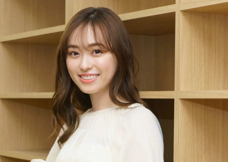 福原遥、”花魁姿”のオフショットに反響「まさに一幅の絵のような‥」 大河ドラマ『べらぼう~蔦重栄華乃夢噺~』