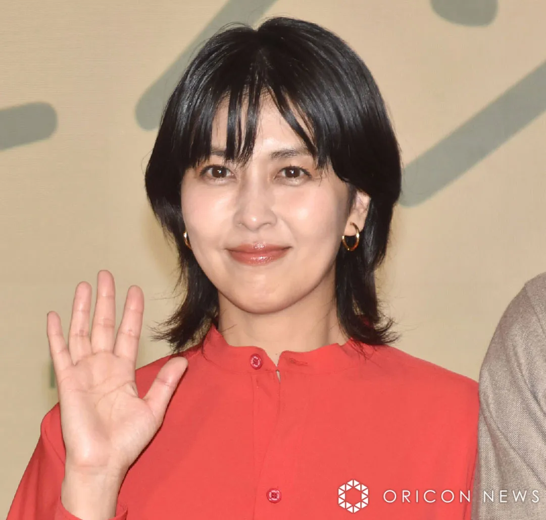 松たか子、『しあわせな結婚』“家族ショット”に反響「ちょっとこれはかわいすぎます」