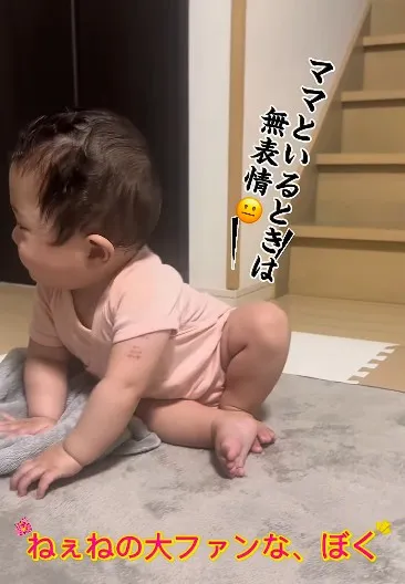 15歳姉が大好きな0歳弟、ねぇねが帰ってきた瞬間…!?全身で大歓迎する姿にママも「毎日この様子が見たくて…」