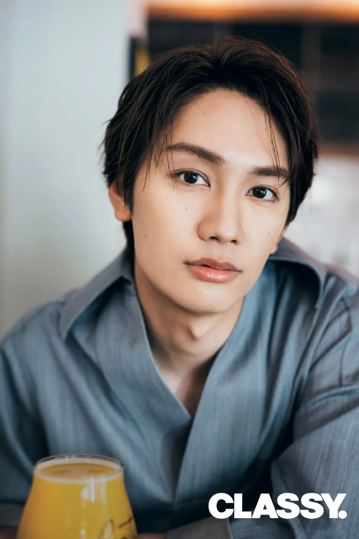 なにわ男子・藤原丈一郎とほろ酔い1軒目デートへ　『CLASSY.』先行カットで大人の表情
