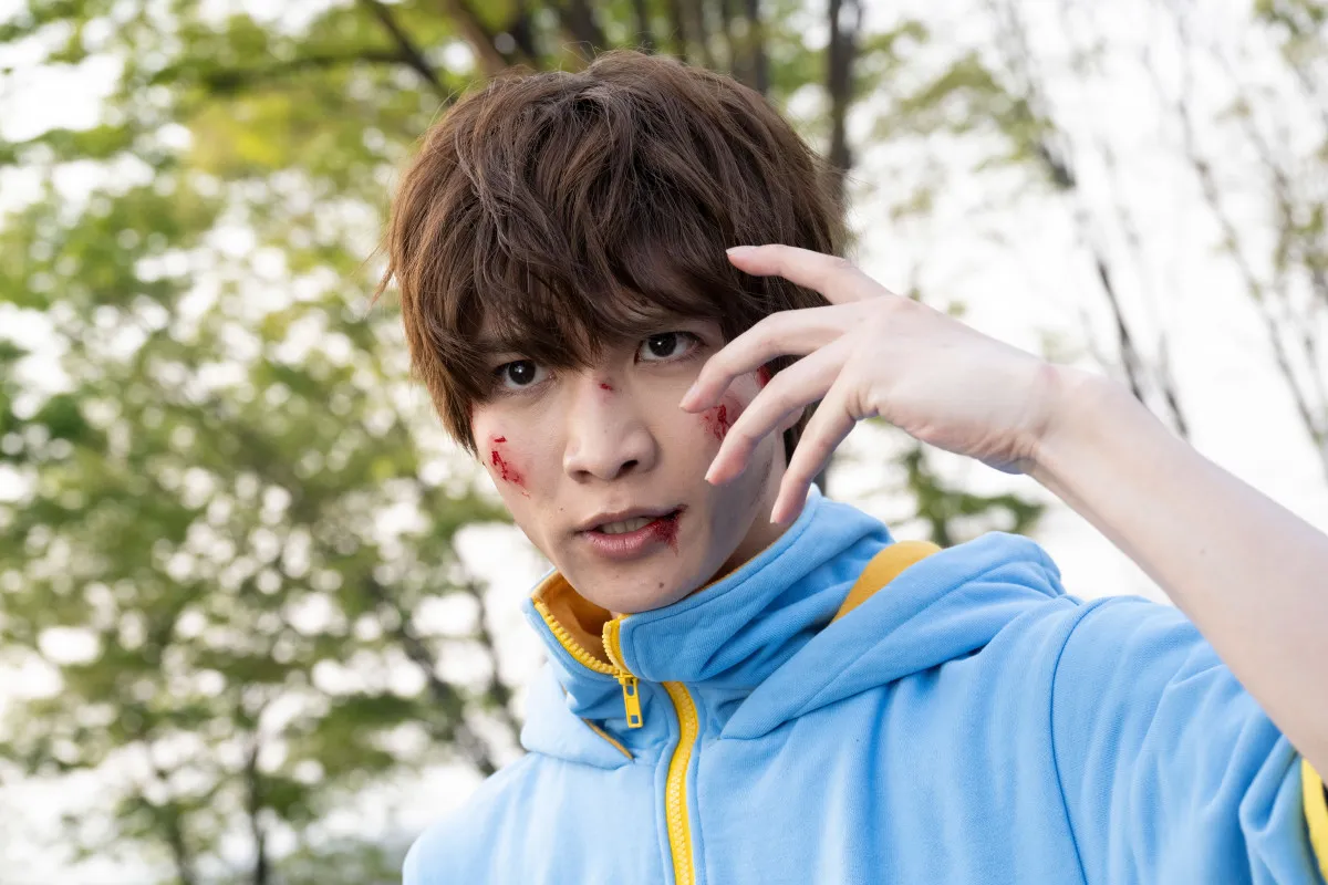 映画『仮面ライダーガヴ』キャラクター紹介第6弾 ショウマはポップで正義感にあふれるヒーロー、仮面ライダーガヴ 知念英和が好演