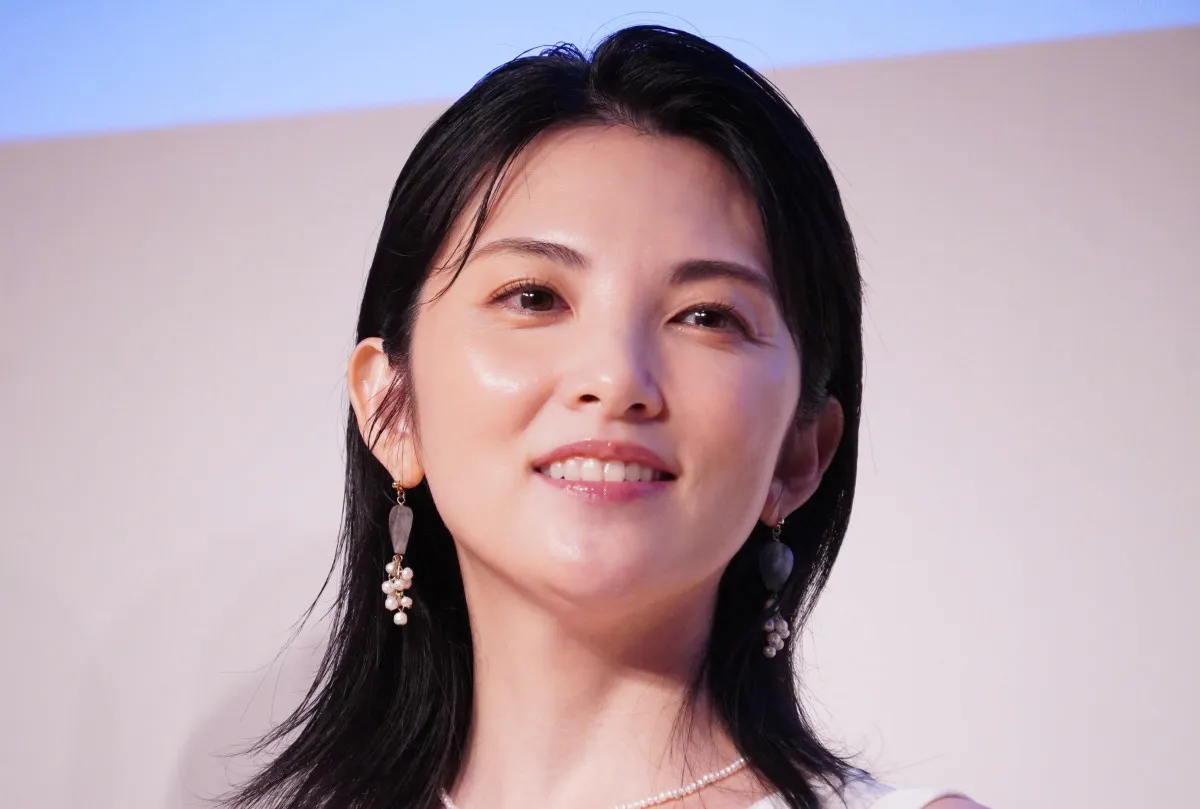 田中麗奈、戦地へ赴く艦長の妻役「普通がいいなって言葉が身に沁みました」 若き水雷員役・奥平大兼を絶賛