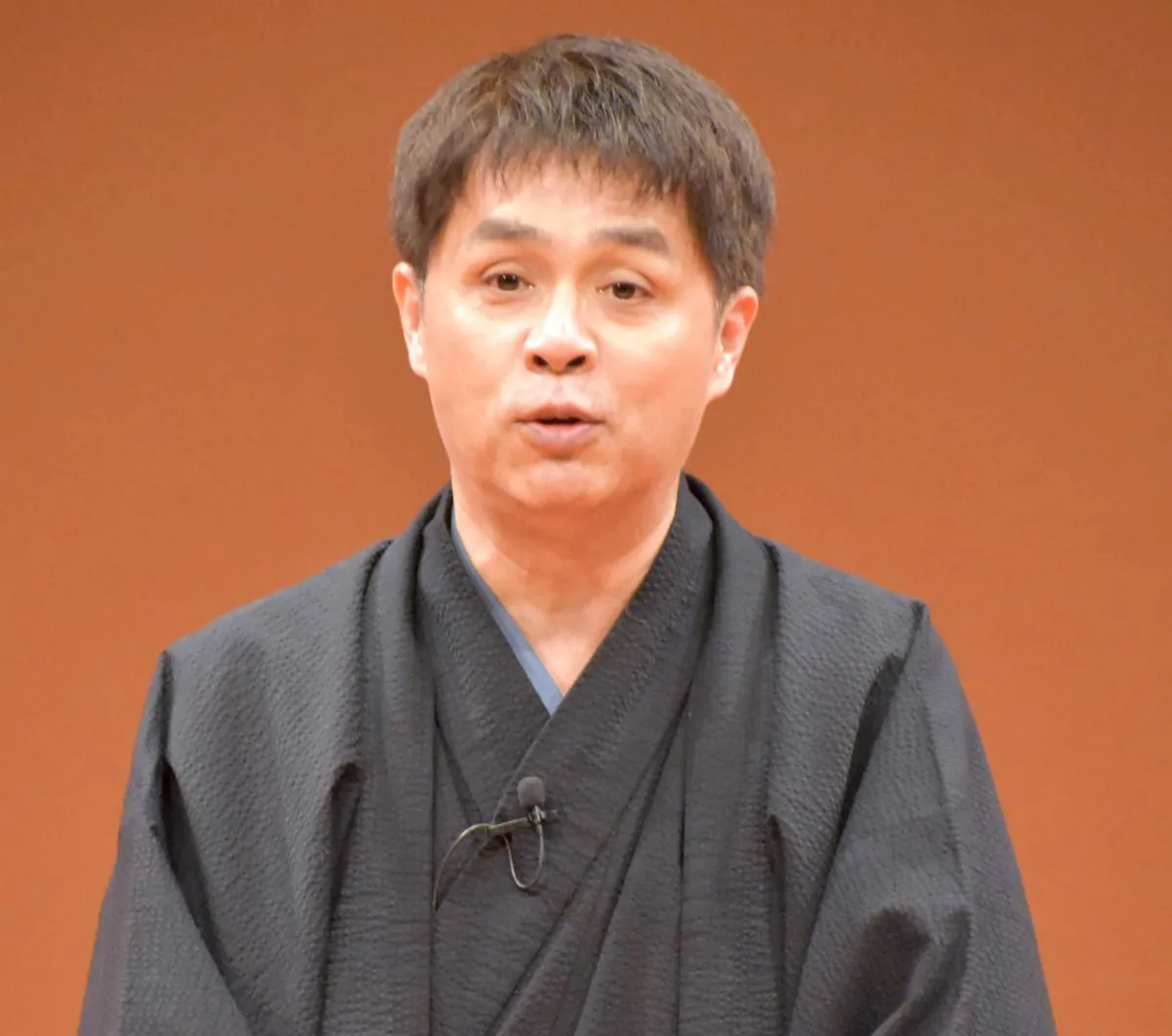 立川志らく、坐骨神経を痛め座布団に座れず…「容態が落ち着くまで暫くお休み」報告