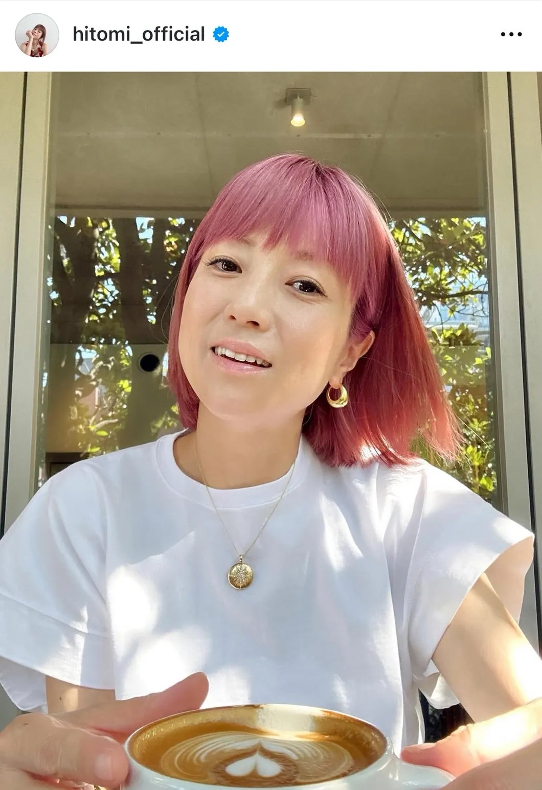 4児の母・hitomi、5歳三男の“バカンスショット”「初の宮古島へ行ってきました」