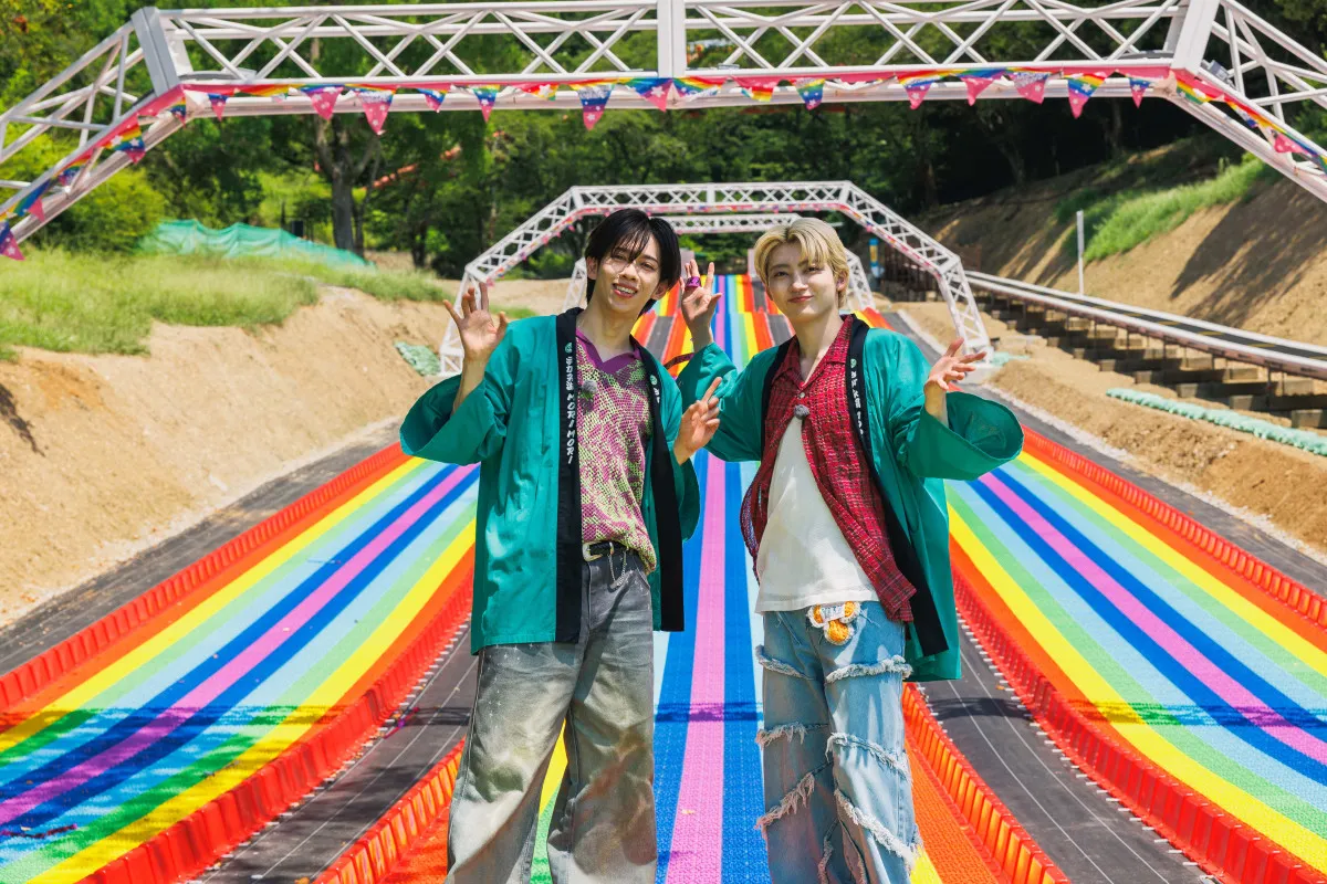 超特急リョウガ＆ユーキ、巨大新スライダーに大はしゃぎ「爽快感MAX」「動きが予想不可能」