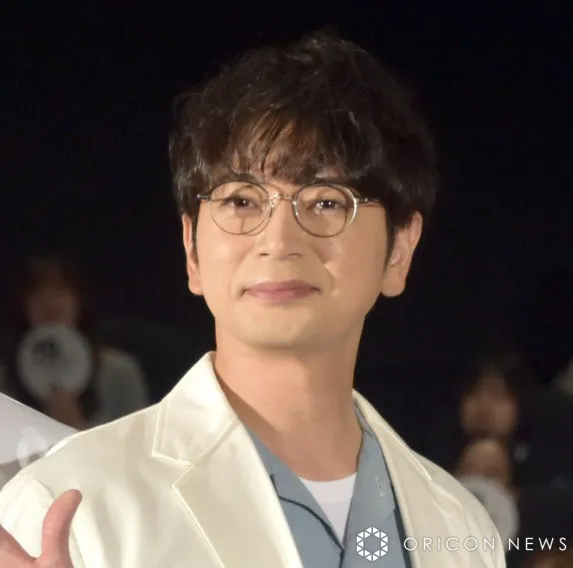 松本潤、“恩師”田中泯との2ショット「表情が穏やか」「素敵な師弟関係ですよね」